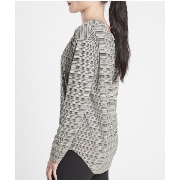 Athleta women’s stripped Top T-shirt Black/White Small Size Stretch - Picture 2 of 7